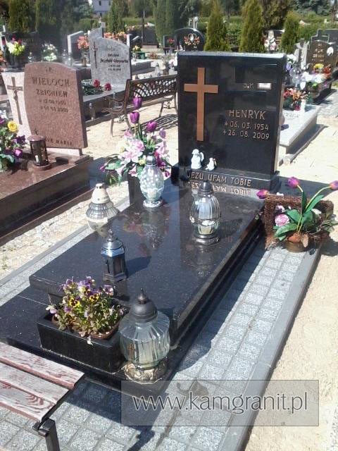 Nagrobki pojedyńcze