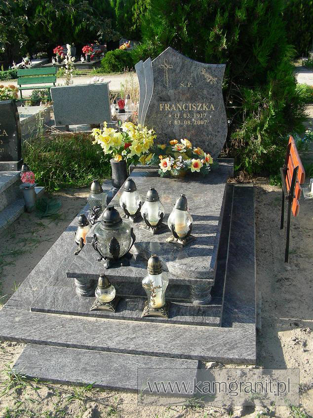 Nagrobki pojedyńcze