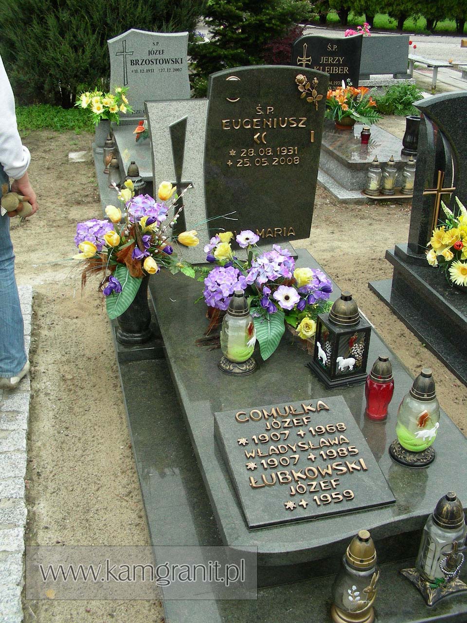 Nagrobki pojedyńcze