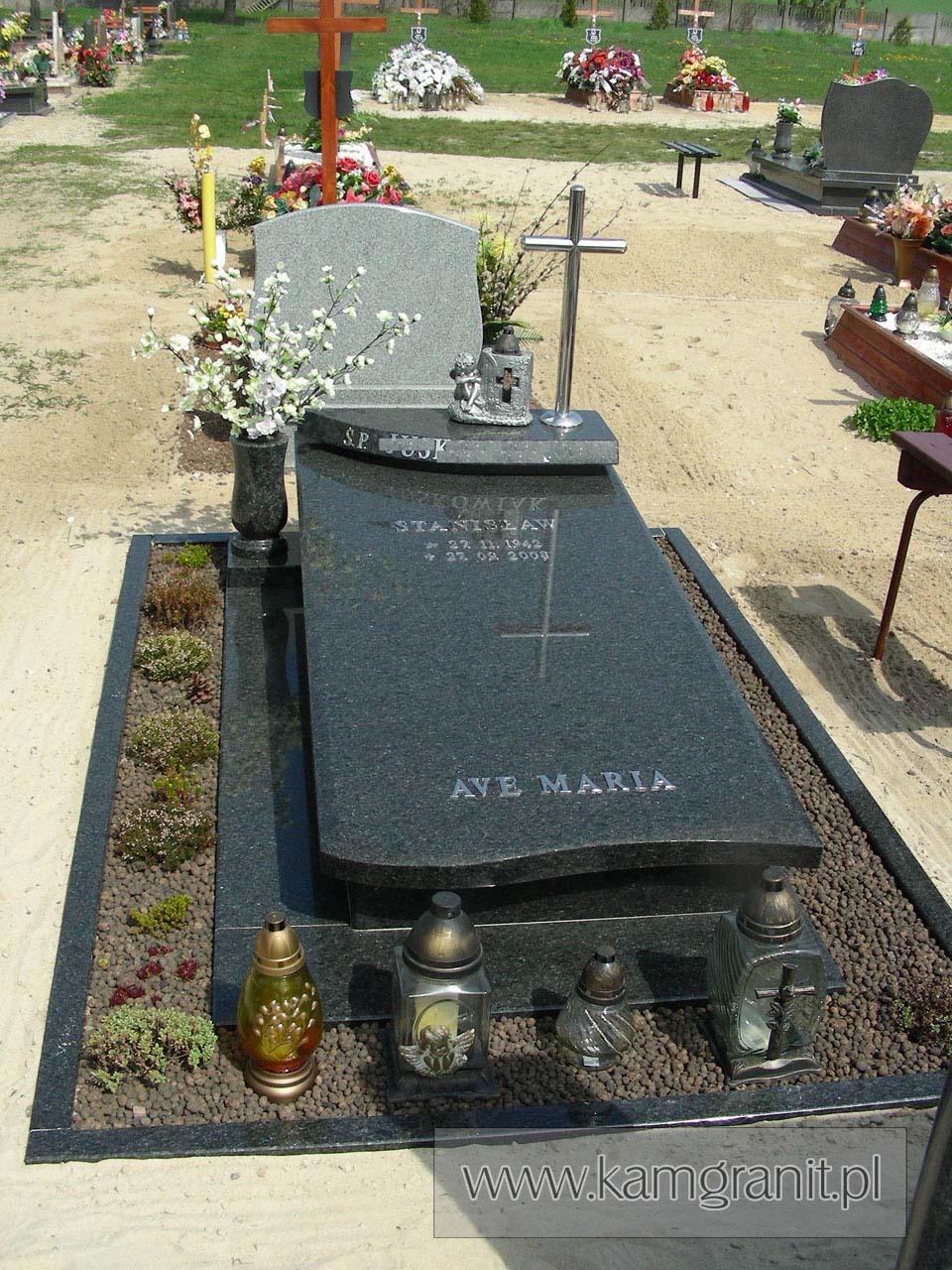 Nagrobki pojedyńcze