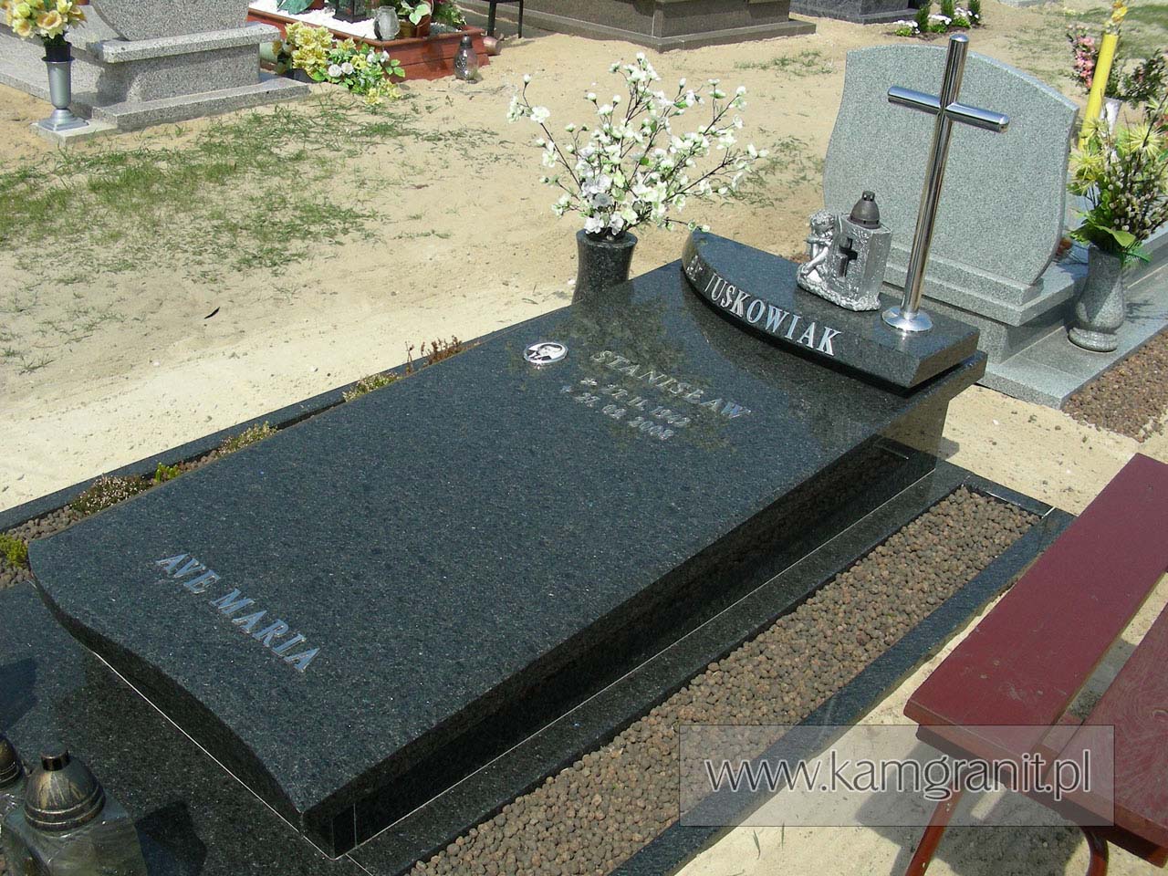 Nagrobki pojedyńcze