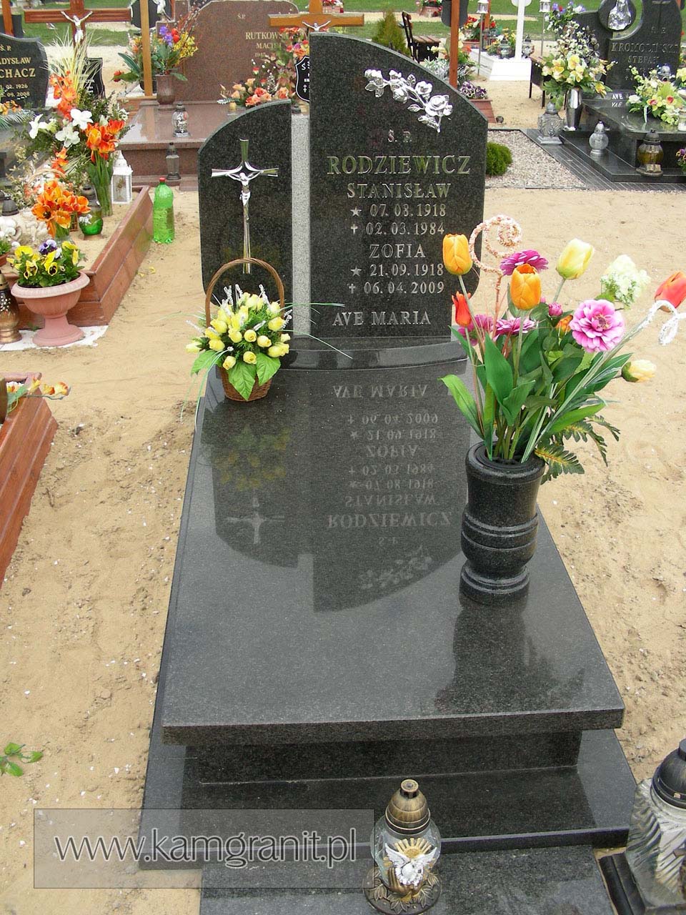 Nagrobki pojedyńcze