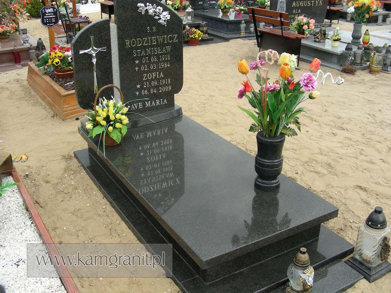 Nagrobki pojedyńcze